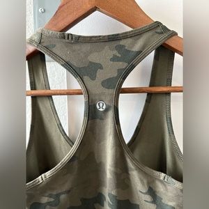 LULULEMON 🍋 camo racerback tank